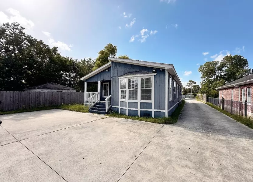 9507 Klondike ST, Houston, TX 77075