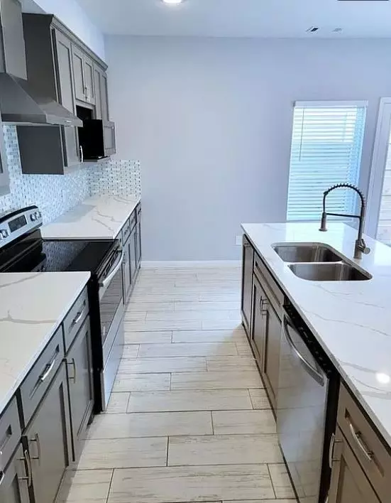 Houston, TX 77028,8203 Oak Knoll LN #B