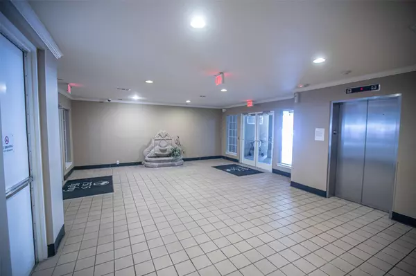 Houston, TX 77030,7575 Kirby DR #2306