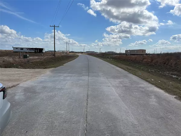 Cleveland, TX 77327,2201 Road 5708