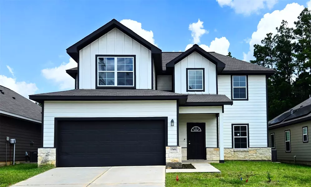17691 Cedar Crest DR, Conroe, TX 77306