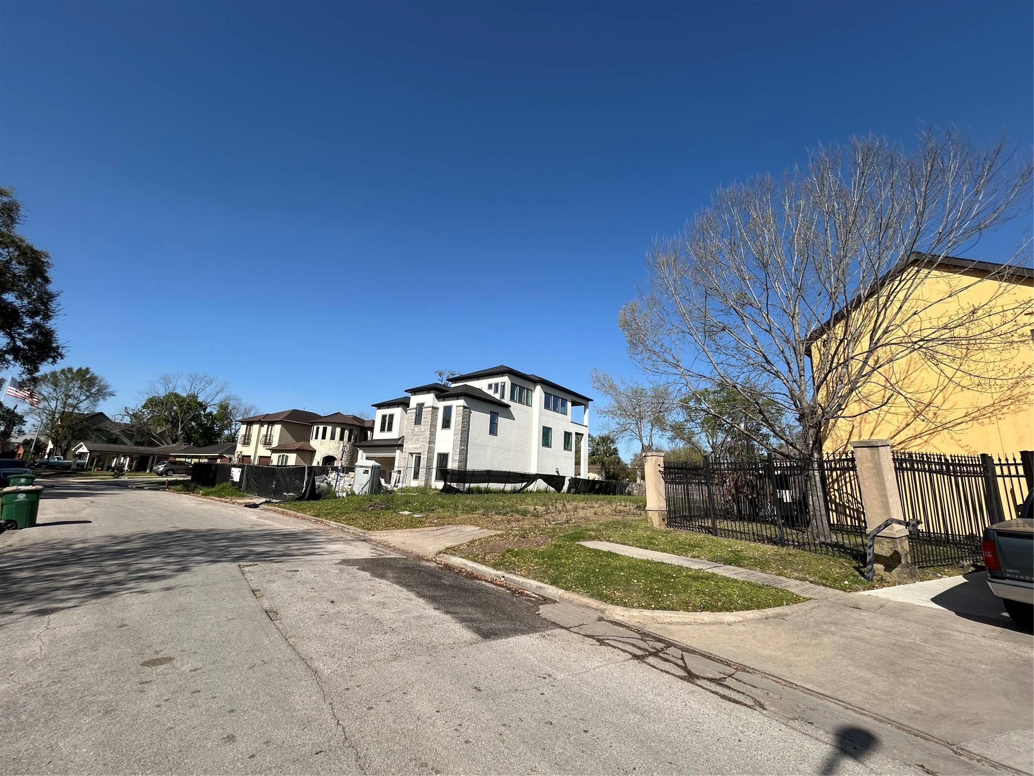 Houston, TX 77025,9606 Chatfield ST