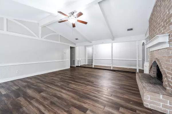 Houston, TX 77088,7526 Antoine DR