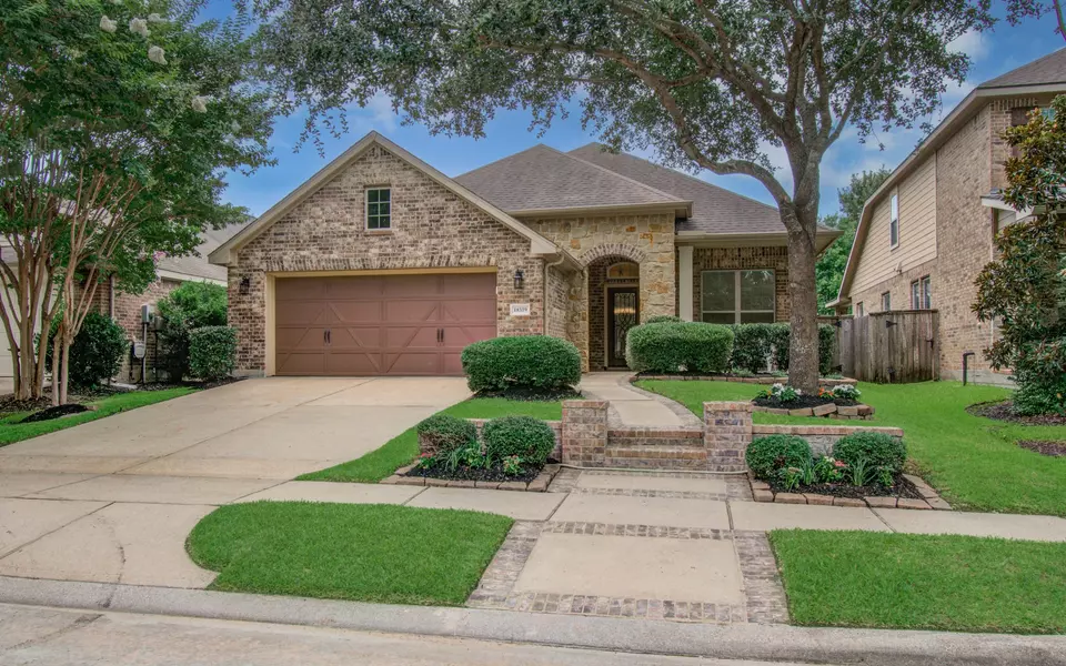 18319 E Willow Oak Bend DR, Cypress, TX 77433