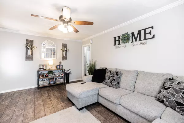 South Houston, TX 77587,914 Avenue F