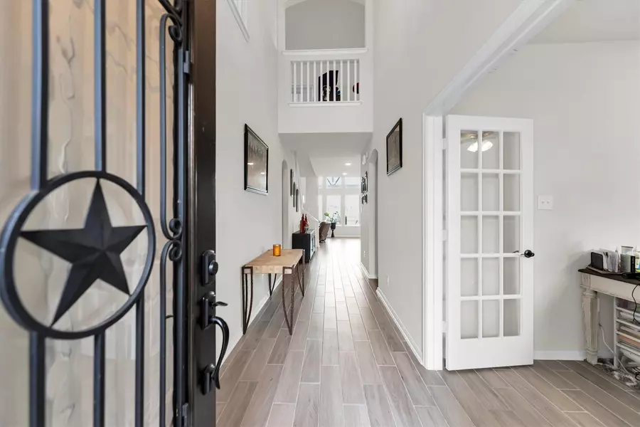 401 Twin Lakes BLVD, West Columbia, TX 77486