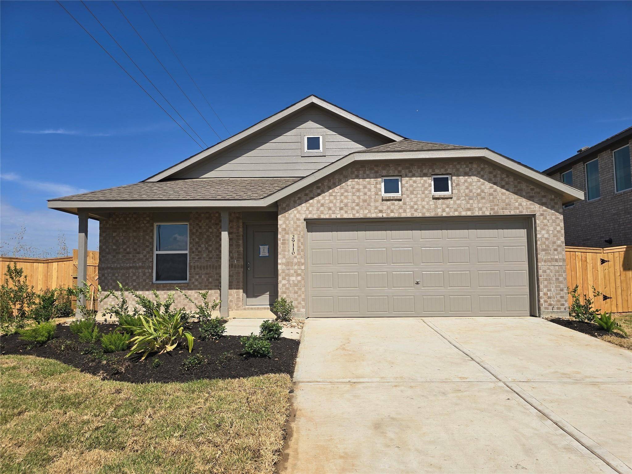 17306 Adina Creek CT, Crosby, TX 77532