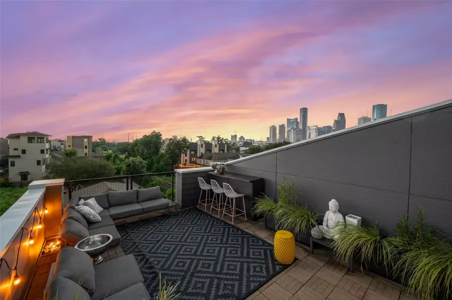 1609 Hickory ST, Houston, TX 77007