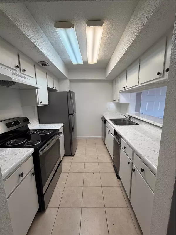 Houston, TX 77054,2816 S Bartell DR