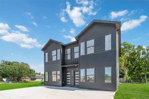 Houston, TX 77033,8201 Calhoun ST #A/B