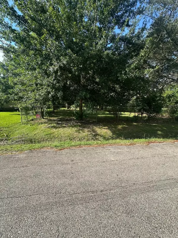 Houston, TX 77075,0 Folkestone LN