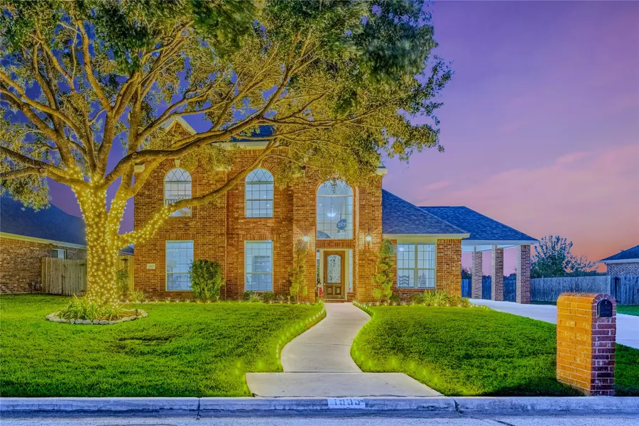 1905 Rosenbaum, Brenham, TX 77833