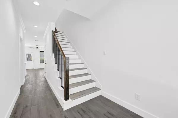 South Houston, TX 77587,116 York ST