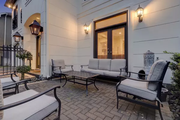 Houston, TX 77056,5313 Fayette