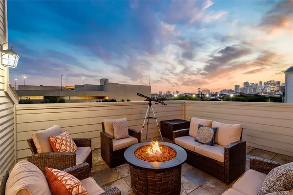 Houston, TX 77003,808 Paige ST