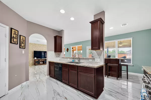 Houston, TX 77049,7527 Abbey Point LN