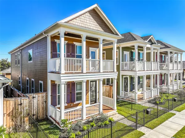 Pearland, TX 77581,2519 S Houston AVE