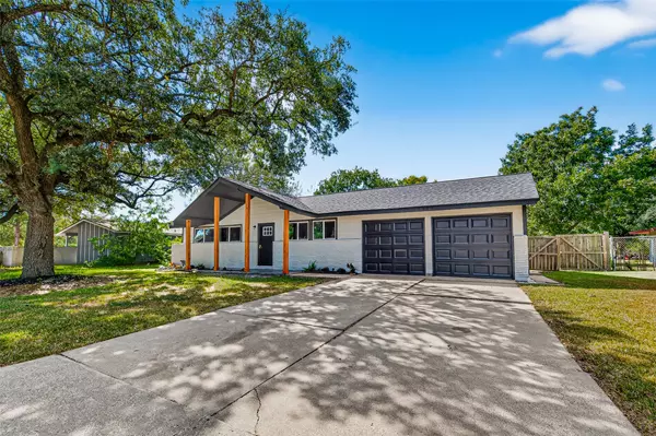 La Porte, TX 77571,3422 Valleybrook