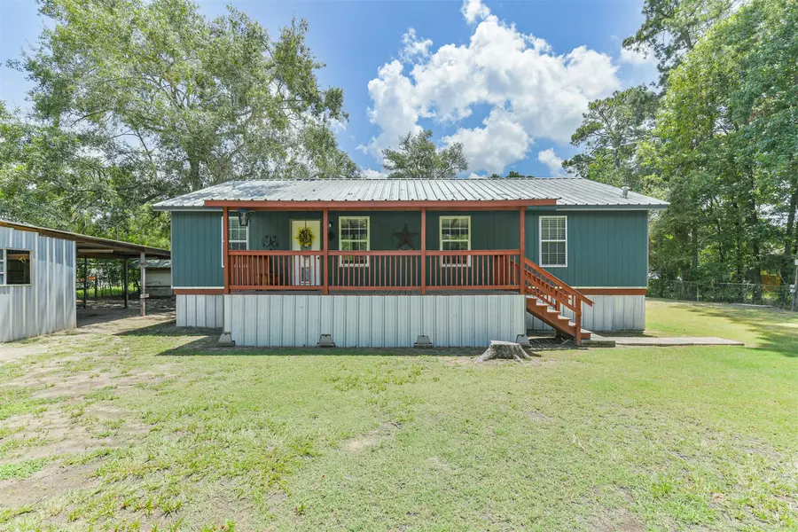 17985 Split Oak CIR, New Caney, TX 77357