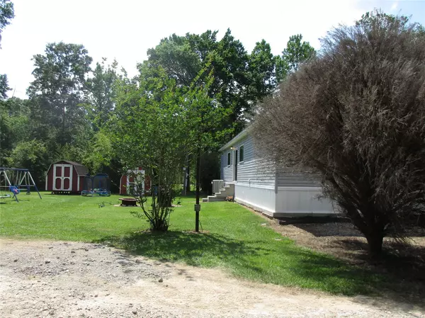 Splendora, TX 77372,1564 County Road 370