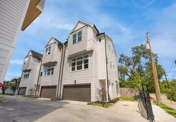 Houston, TX 77026,1737 Mary ST