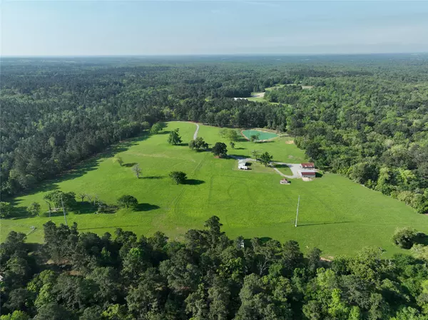 Centerville, TX 75833,3942 County Road 227