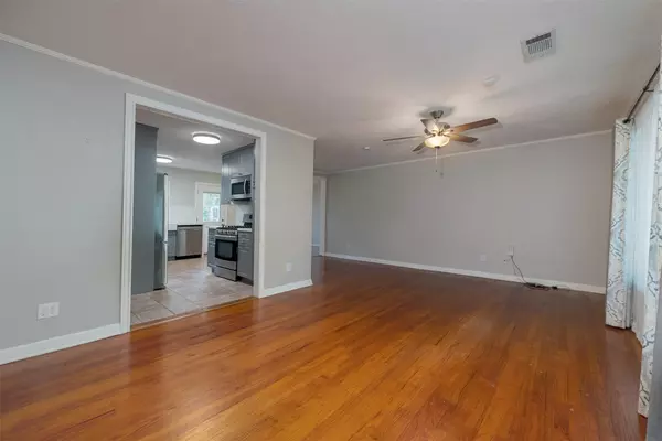 Houston, TX 77018,2227 Libbey DR