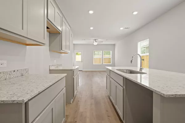 Porter, TX 77365,16219 Globetrotter CT