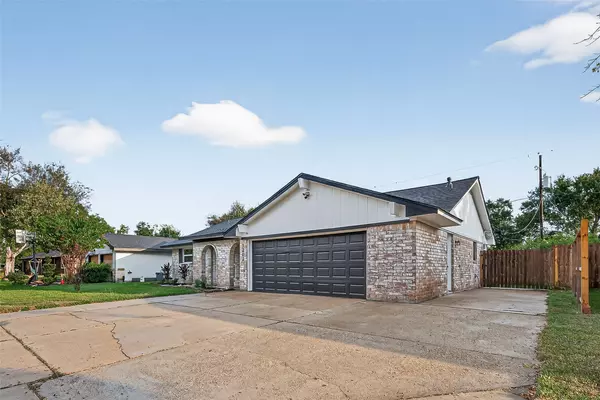 Deer Park, TX 77536,1202 E X ST