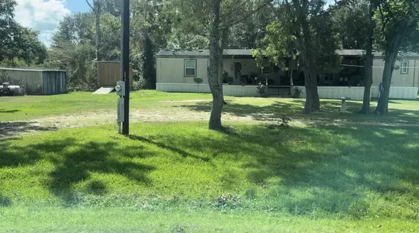 Hempstead, TX 77445,38705 West DR