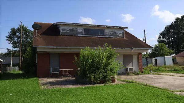 Houston, TX 77049,17202 Woodburn DR