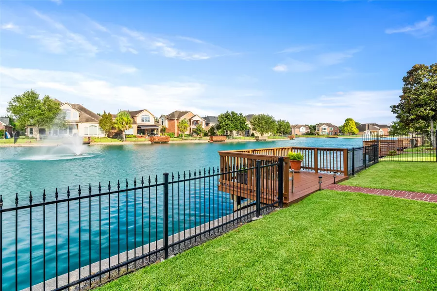 5119 WEATHERSTONE CIRCLE, Sugar Land, TX 77479