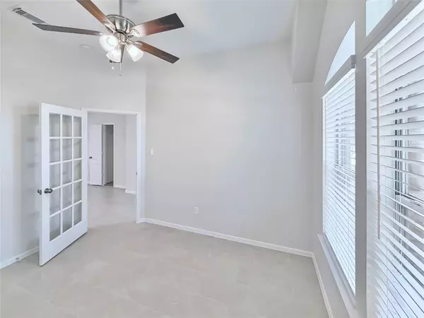 Houston, TX 77084,15923 Saxon Hollow LN