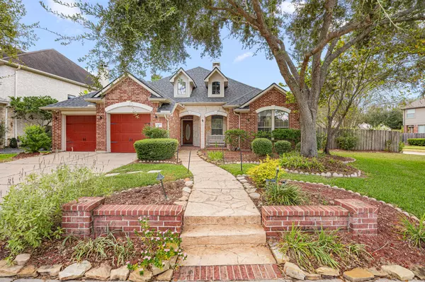 802 Floriencia ST, Sugar Land, TX 77479