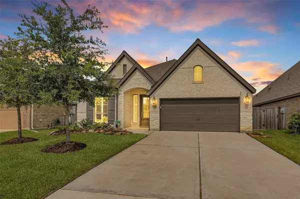 20423 Noble Arabian DR, Tomball, TX 77377