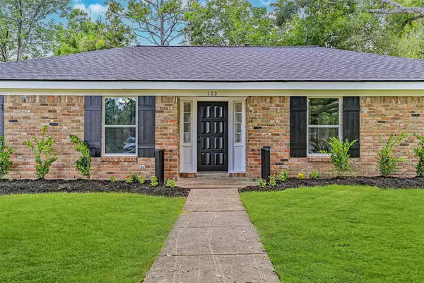 Alvin, TX 77511,102 E Wildwinn Dr DR