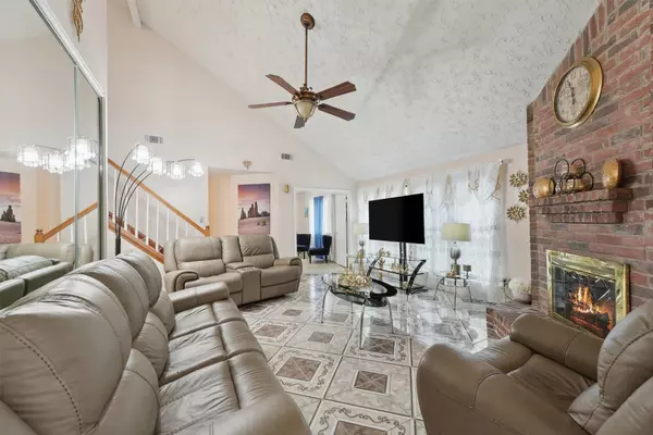 Channelview, TX 77530,15246 Peachmeadow LN