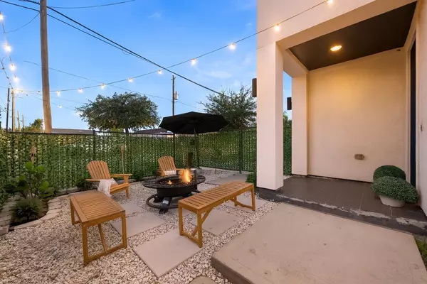 Houston, TX 77009,717 Morris ST