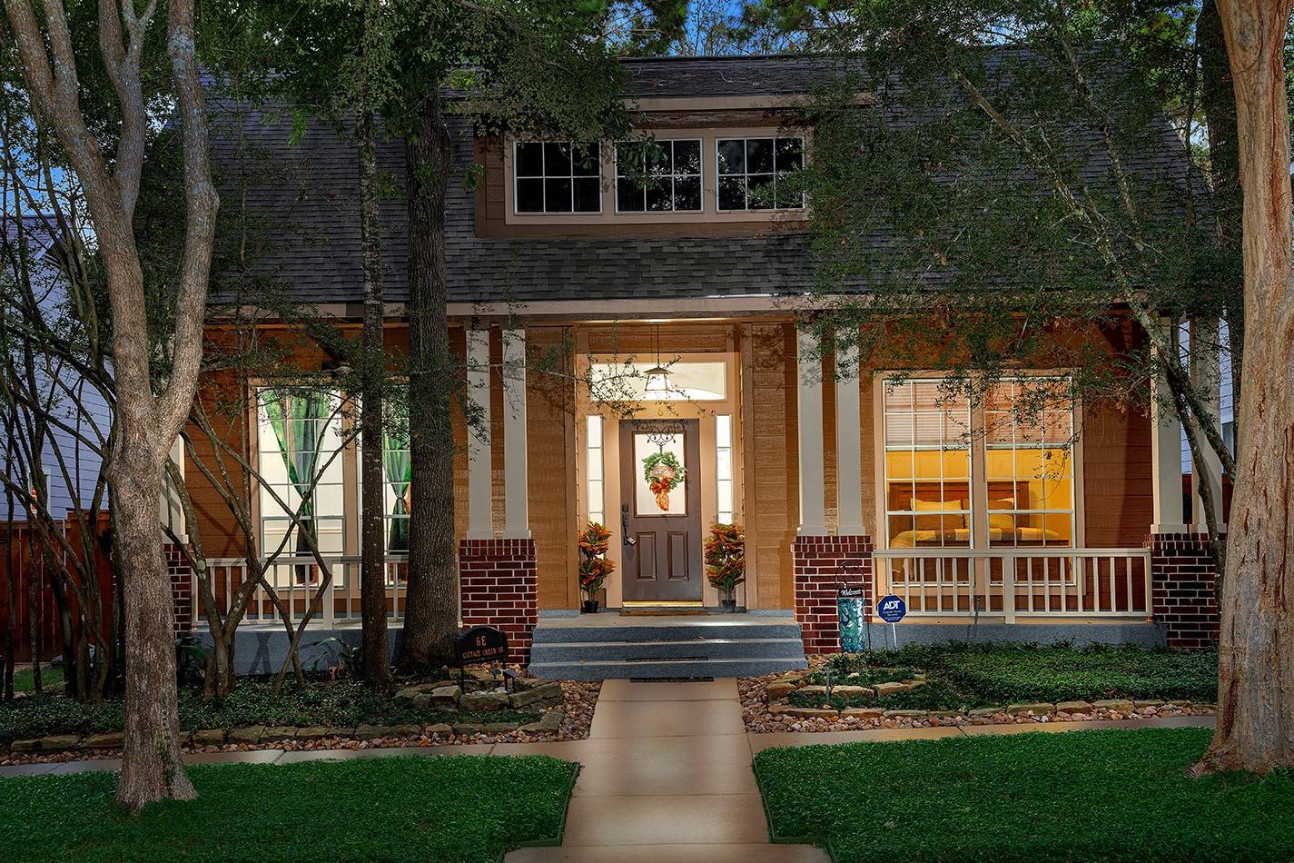 6 E Cottage Green ST,  The Woodlands,  TX 77382