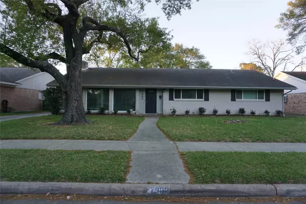 Houston, TX 77063,7902 Meadowcroft DR