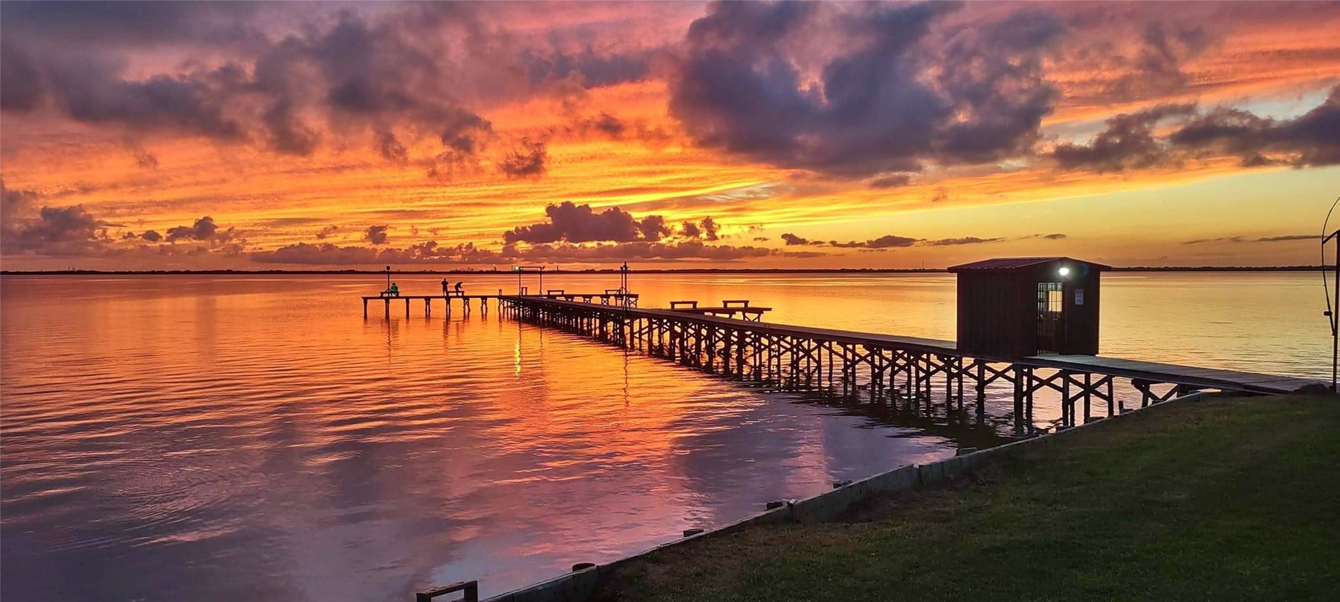 Palacios, TX 77465,223 Baracuda DR