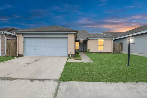 6230 Grandvale DR, Houston, TX 77072