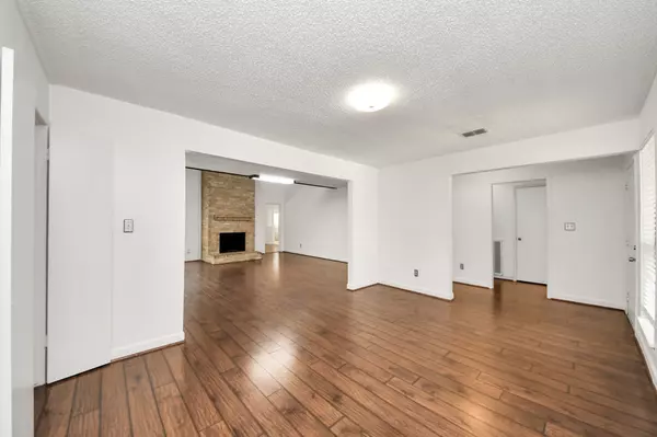 Houston, TX 77072,6230 Grandvale DR