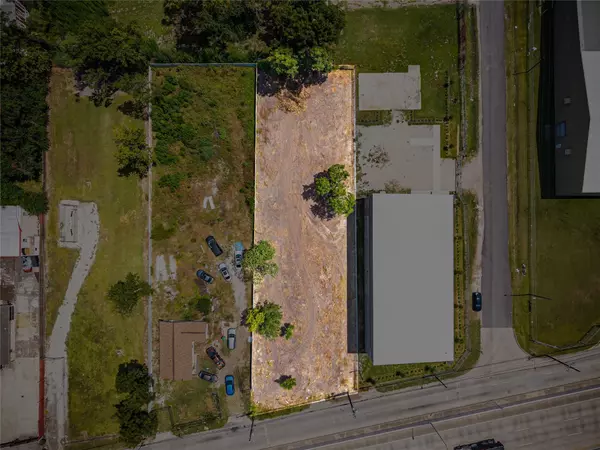 Houston, TX 77093,9910 E Hardy RD