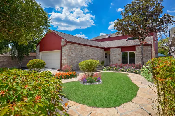6826 Wellwood CT,  Houston,  TX 77083