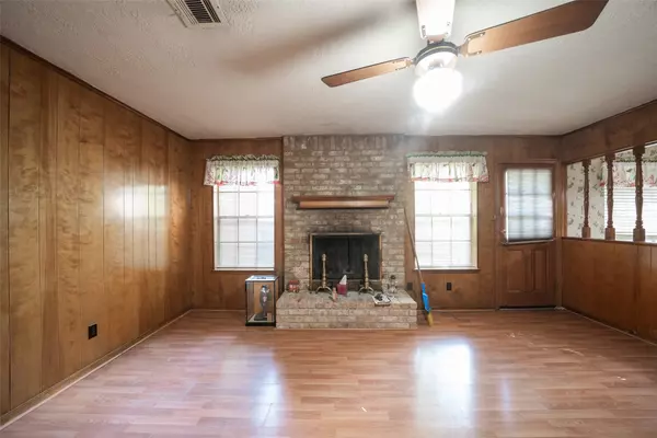 Spring, TX 77386,25819 Woodglen DR