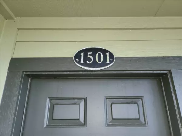 Webster, TX 77058,18800 Egret Bay BLVD #1501