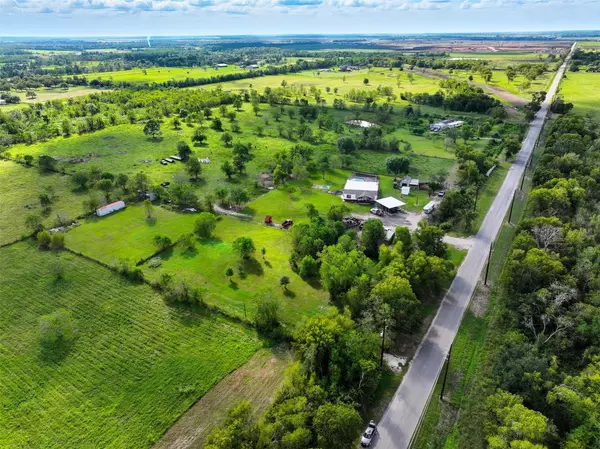 Rosharon, TX 77583,11715 County Road 48