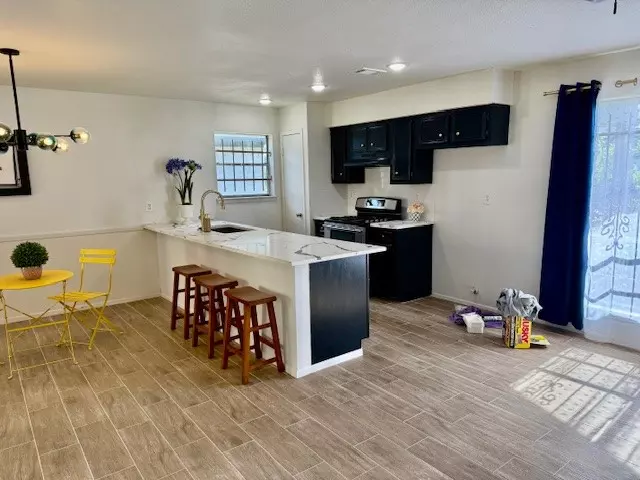 7907 Locksley RD, Houston, TX 77078