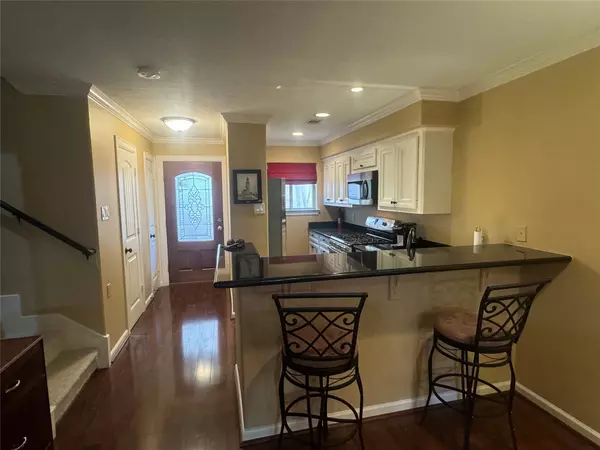 Seabrook, TX 77586,2330 Lakewood Yacht Club DR #6